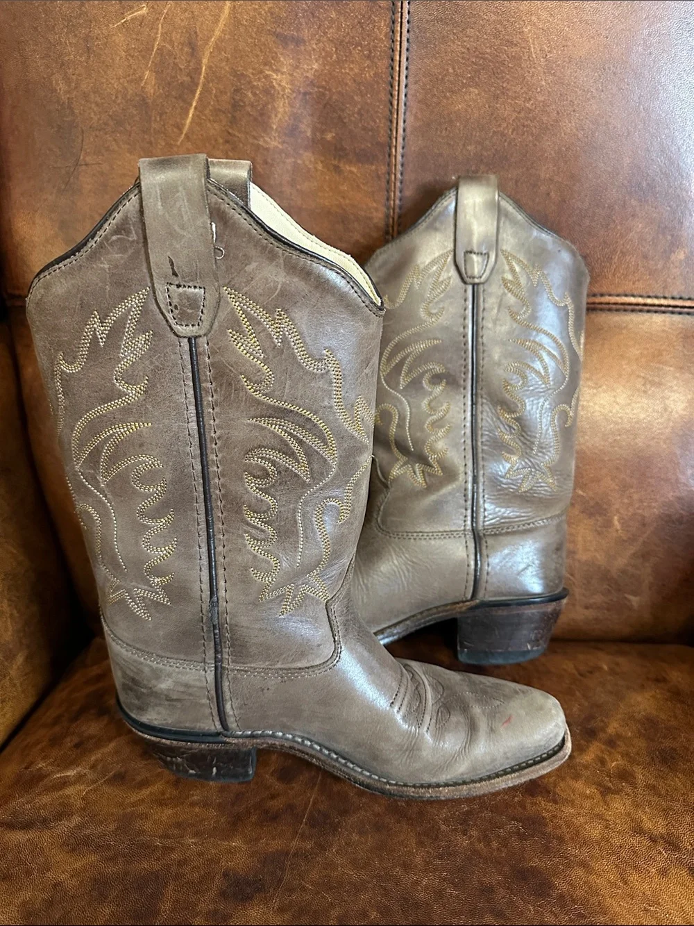 Old West Cowgirl Western Boots size 1.5